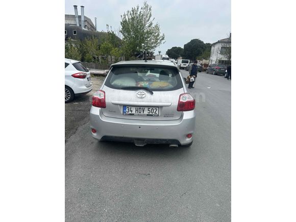 Sahibinden Toyota Auris 1.4 D-4D Comfort Extra 2012 Model  253.500 km Gri