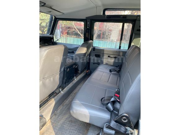 Land Rover Defender 110 2.5D