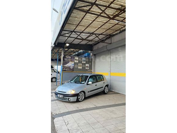 Sahibinden Renault Clio 1.4 RXT 2002 Model 