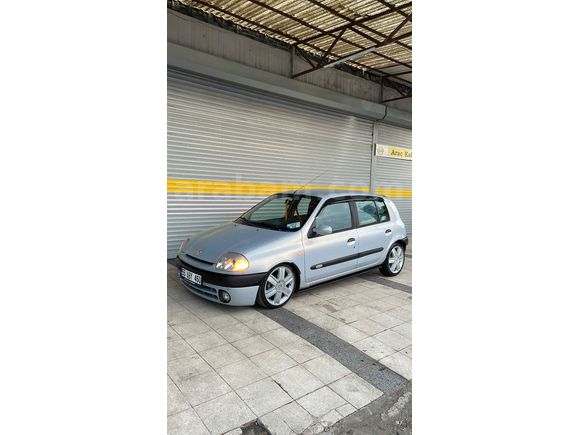 Sahibinden Renault Clio 1.4 RXT 2002 Model 