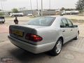 TR de tek 160 km koleksiyonluk Mercedes - Benz E 200 Avantgarde