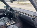 TR de tek 160 km koleksiyonluk Mercedes - Benz E 200 Avantgarde