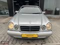 TR de tek 160 km koleksiyonluk Mercedes - Benz E 200 Avantgarde