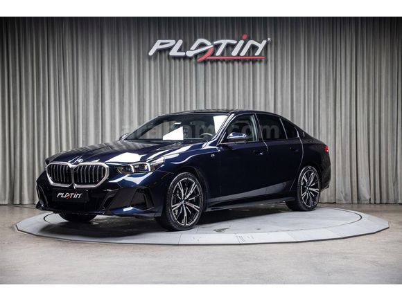 2025 BMW 5 SERISI 520I M SPORT
