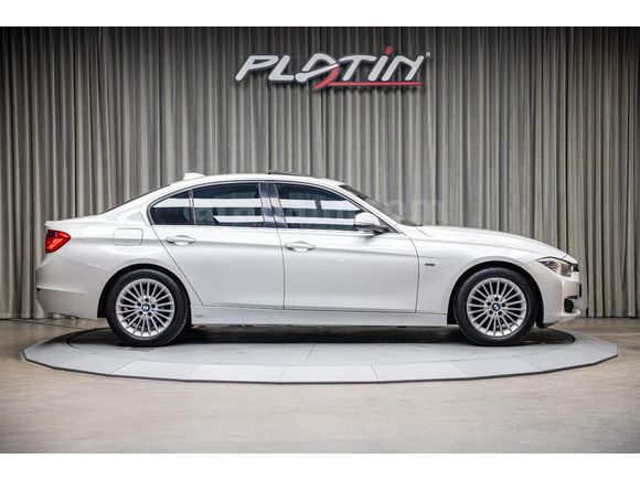 2014 BMW 3 SERISI 320i ED Luxury Line