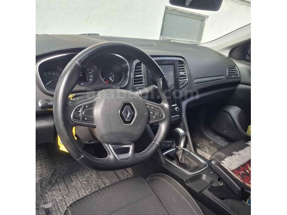 Sahibinden Renault Megane 1.5 dCi Touch Plus 2018 Model 