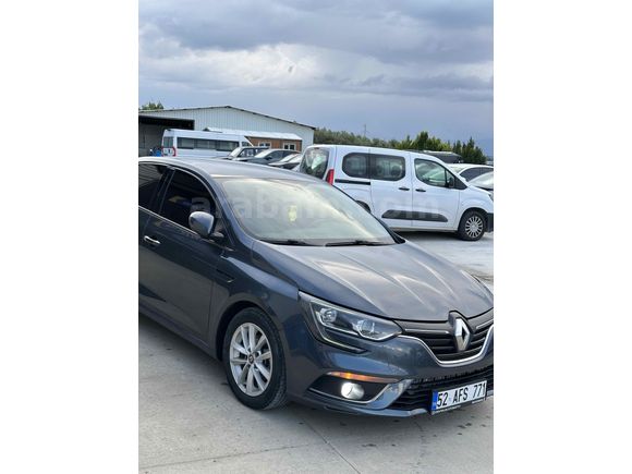 Sahibinden Renault Megane 1.5 dCi Touch Plus 2018 Model 
