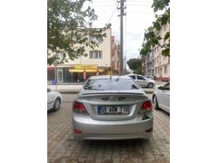 Sahibinden Hyundai Accent Blue 1.6 CRDI Biz 2014 Model 