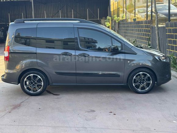Sahibinden Ford Tourneo Courier 1.0 EcoBoost Titanium Plus 2023 Model 