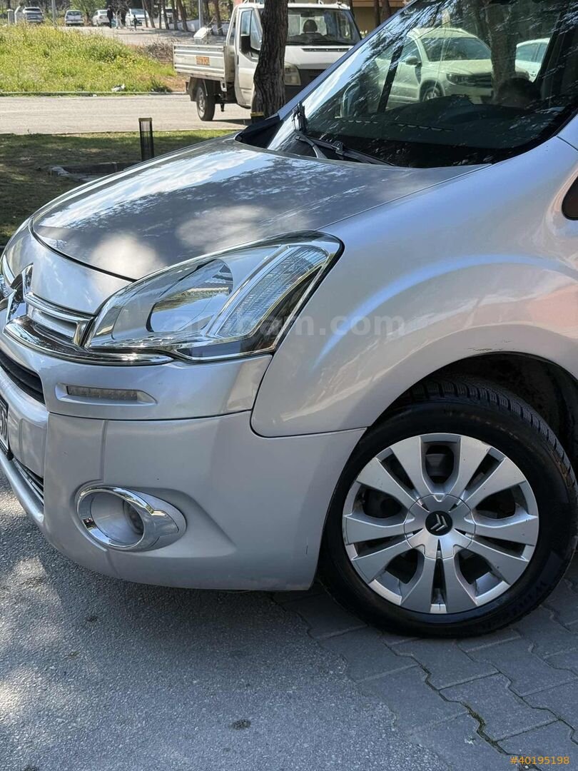İSTİKLALAUTO'DAN CITROEN BERLINGO 1.6 HDI· SELECTION 3