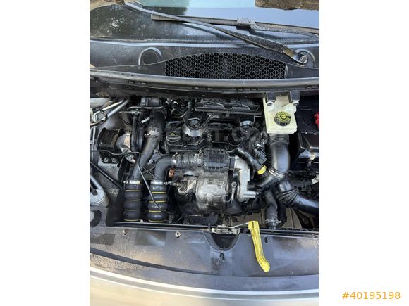 İSTİKLALAUTO'DAN CITROEN BERLINGO 1.6 HDI· SELECTION