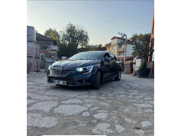 Sahibinden Renault Megane 1.3 TCe Joy 2020 Model 