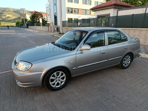 Galeriden Hyundai Accent 1.6 Admire 2005 Model Manisa
