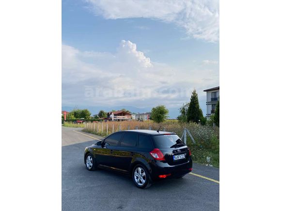 Sahibinden Kia Ceed 1.6 CRDi Motion 2011 Model 