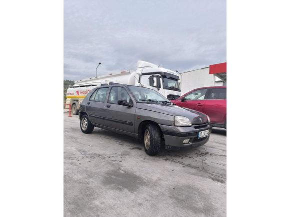 Sahibinden Renault Clio 1.4 RT 1998 Model İzmir