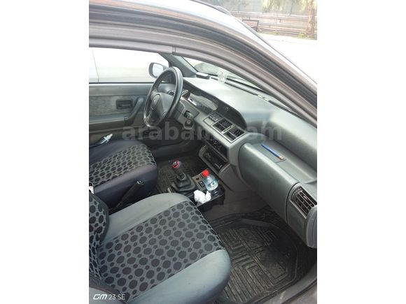 Sahibinden Renault Clio 1.4 RT 1998 Model İzmir