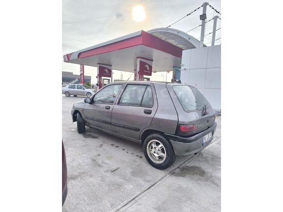 Sahibinden Renault Clio 1.4 RT 1998 Model İzmir