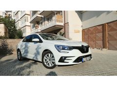 HATASIZ BOYASIZ KUSURSUZ SIFIR MEGANE 4 TOUCH MANUEL
