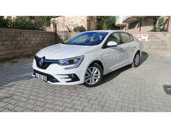 HATASIZ BOYASIZ KUSURSUZ SIFIR MEGANE 4 TOUCH MANUEL