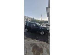 Sahibinden Dacia Duster 1.5 dCi Laureate 2012 Model  207.500 km Siyah
