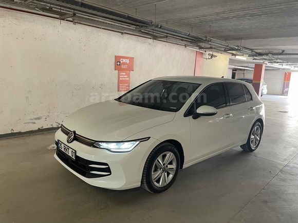 İlk Sahibinden Volkswagen Golf 1.5 TSi Impression 2024 Kasım çıkışlı  İzmir 19.500 km Beyaz