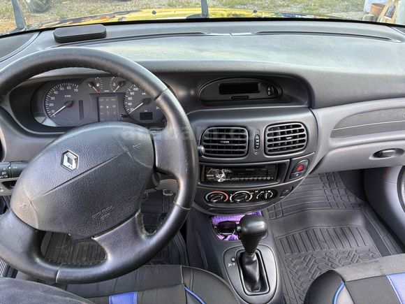Sahibinden Renault Megane 1.6 RXT 2000 Model Adıyaman