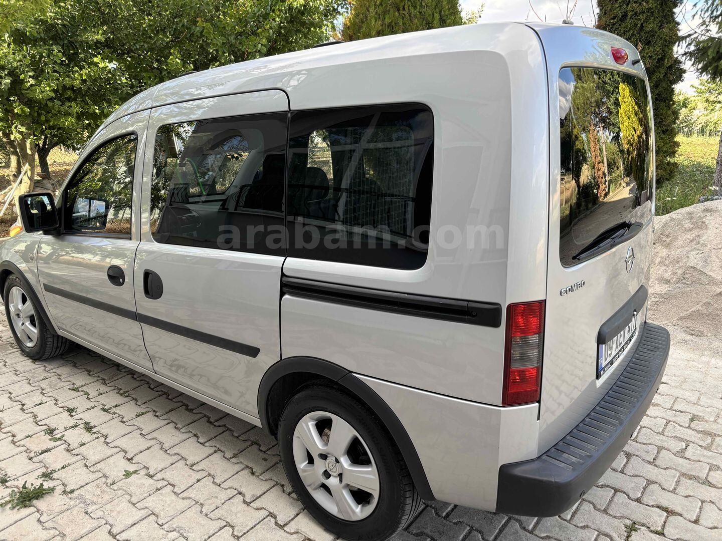Sahibinden Opel Combo 1.3 CDTI City Plus 2006 Model Ankara 97.000 km Gri (Gümüş) 2