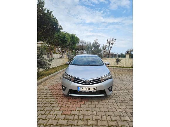Sahibinden Toyota Corolla 1.33 Life 2014 Model