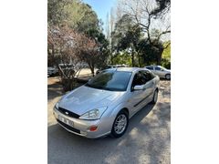 Sahibinden Ford Focus 2.0 Ghia 2001 Model  252.000 km Gri
