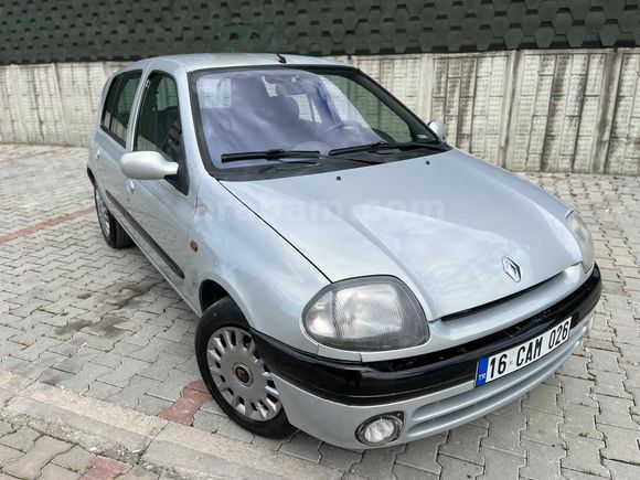 Sahibinden Renault Clio 1.4 RTA 2000 Model 