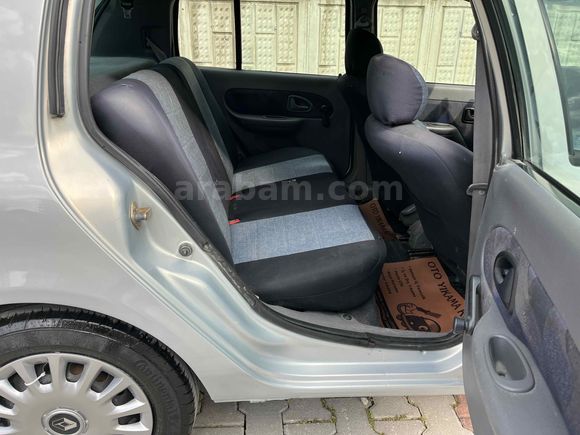 Sahibinden Renault Clio 1.4 RTA 2000 Model 