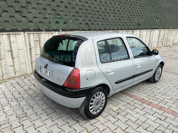 Sahibinden Renault Clio 1.4 RTA 2000 Model 