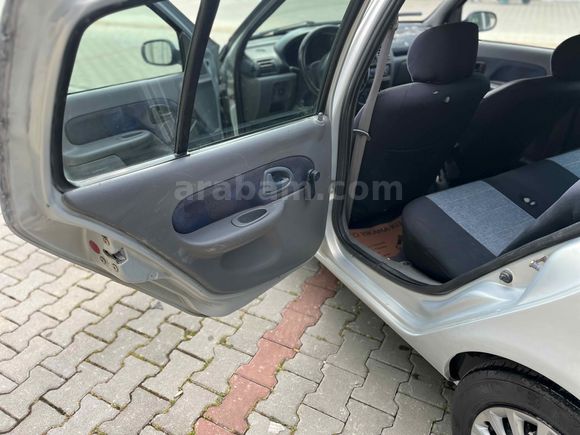 Sahibinden Renault Clio 1.4 RTA 2000 Model 