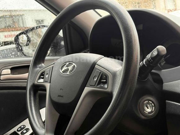 Sahibinden Hyundai Accent Blue 1.6 CRDI Mode Plus 2017 Model İzmir