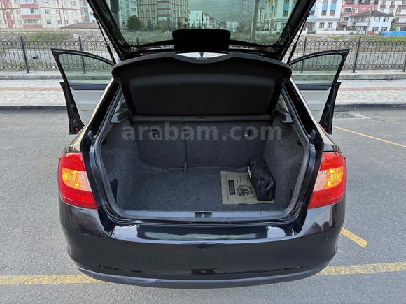 KENT 52 AUTO  Skoda Rapid 1.6 TDI Elegance 2014 Model Ordu