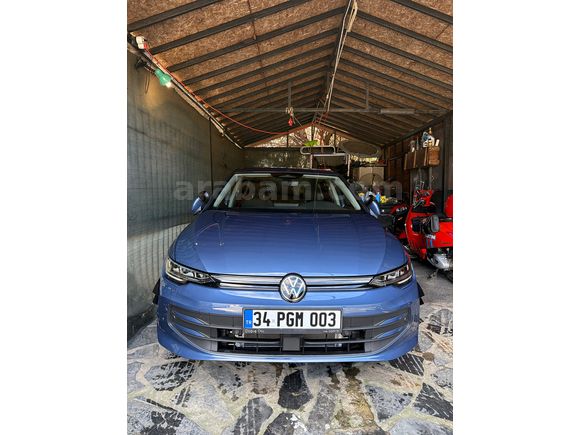 Doktordan Çok düşük km Volkswagen Golf 1.5 eTSI Life 2025 Model İstanbul