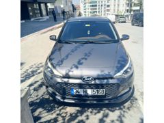 Sahibinden Hyundai i20 1.4 MPI Elite 2014 Model