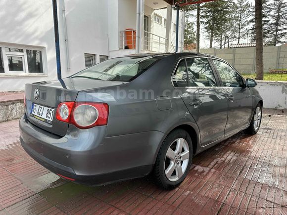 Sahibinden Volkswagen Jetta 1.6 Tour 2009 Model 