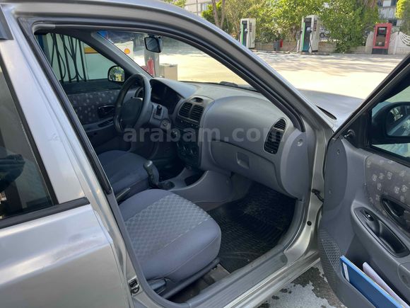 Sahibinden Hyundai Accent 1.3 Admire 2006 Model 
