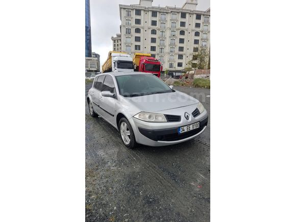 Sahibinden Renault Megane 1.4 Authentique 2006 Model