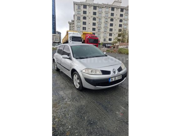 Sahibinden Renault Megane 1.4 Authentique 2006 Model