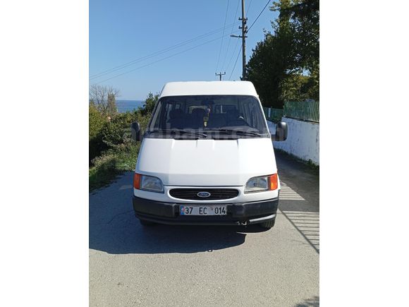 Tertemiz Kazasız Değişensiz Orijinal 12+1 Ford Transit