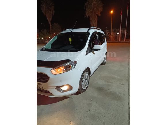 Sahibinden Ford Tourneo Courier 1.5 TDCi Titanium Plus 2020 Model