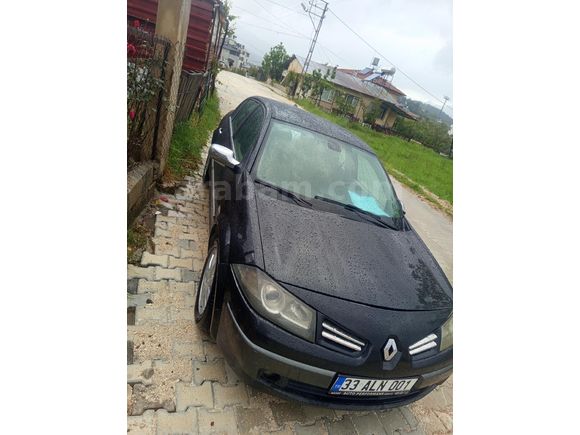 Sahibinden Renault Megane 1.5 dCi Expression 2006 Model  276.000 km Siyah