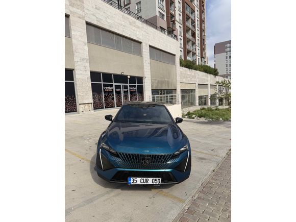 Sahibinden Peugeot 408 1.2 PureTech GT 2024 Model  Hatasız Boyasız 
