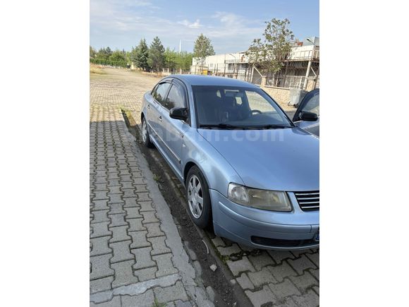 Sahibinden Volkswagen Passat Variant 1.8 T 1999 Model 