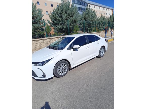 Sahibinden Toyota Corolla 1.5 Dream 2023 Model