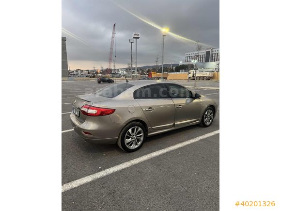 EFECE DEN FLUENCE 1.5DCİ İCON SUNRUFLU