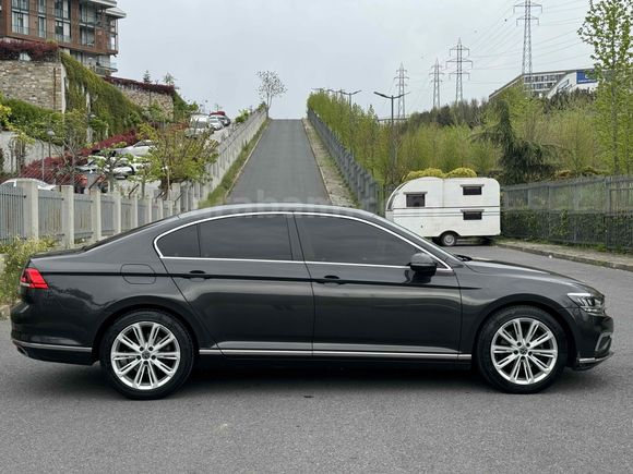 Sahibinden Volkswagen Passat 1.5 TSi Impression 2021 Model 