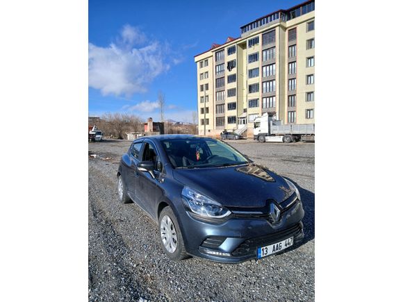 Sahibinden Renault Clio 0.9 TCe Touch 2020 Model